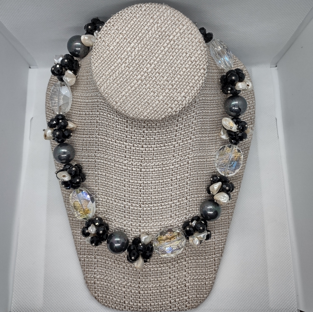 Chunky Bead and‎ Pearl Cluster Necklace